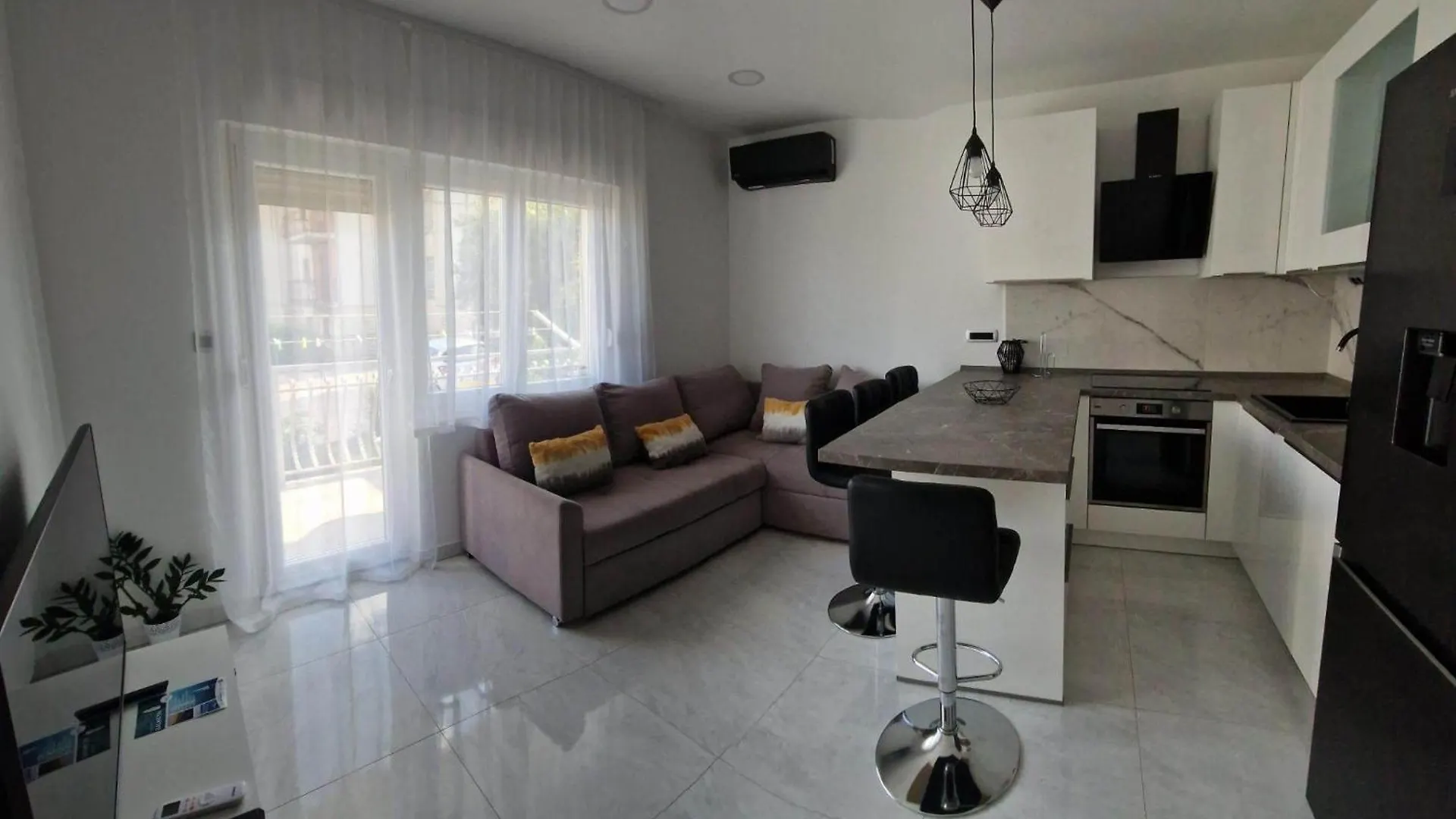 Apartments Luce - Dome Split
